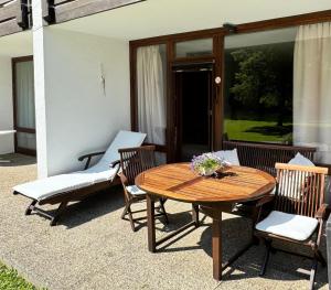 Grubhof Scholsspark, Studio Lofer mit Garten und Schwimmbad