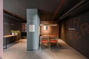 Express by M Village Nguyễn Bỉnh Khiêm