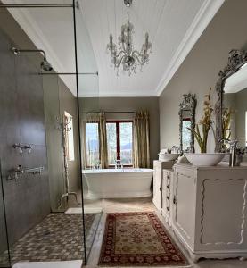 Belle Vallee Guestroom 1