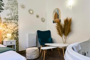 Appartements Capstay Roubaix I Grande Rue - Jacuzzi - Netflix : photos des chambres
