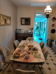 B&B / Chambres d'hotes Jadis sous la gloriette : photos des chambres