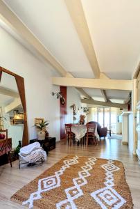 Appartements Le Balcon, vue panoramique au Faron : photos des chambres