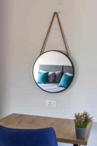 Stone`s Throw Manor