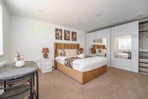 -RC7B- For your relaxed and Cosy stay with Free WiFi