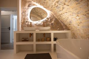 Villas Luxurious family house with pool in Ardeche. : photos des chambres