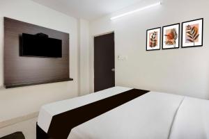 [Day Stay - 8 AM to 8 PM] Collection O NTR Bus Station Guntur