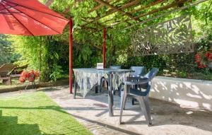 Maisons de vacances Cozy Home In Les Eyzies : photos des chambres