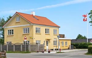 Amazing Home In Børkop With Wifi