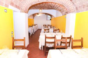 Hotel Gambassi