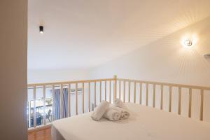 Two-Bedroom Maisonette with Sea View room in Lofos Apartments