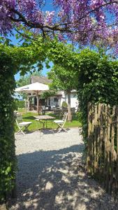 Deluxe Suite with Spa Bath room in B&B Droomkerke