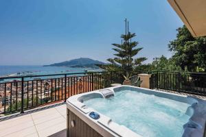 Akakia Panoramic Villa - 4hvězdičkové hotely ve městě Zakynthos