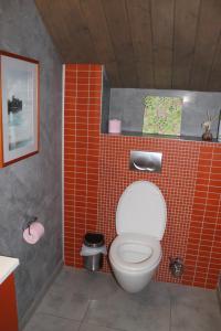 B&B / Chambres d'hotes Domaine Les Trois Biches : photos des chambres