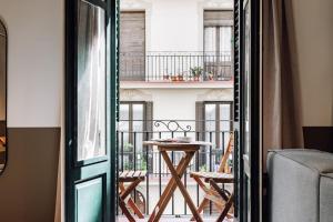 Sabre - 2 bedrooms and office in Gràcia