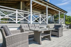 Modern Holiday Home With View And Boat In Aspö