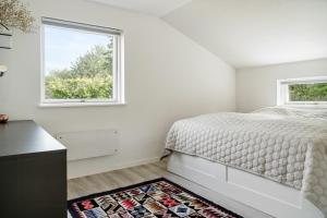 Beautiful Tranquil Home By Fjord Near Copenhagen