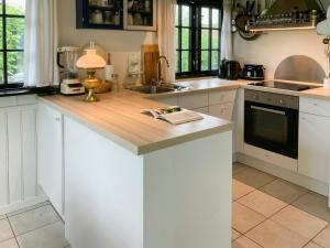 Cozy Forest House With Fjord View Near Jægerspris