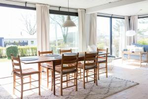 Renovated Wooden Home Near Child-Friendly Beach - Ubytování bez kategorie ve městě Haderslev