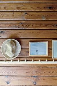 Marvelous Log House By Anholts Desert