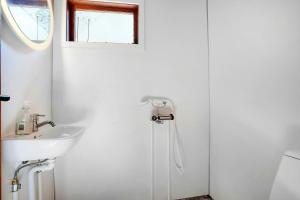 Architectural Holiday Home By Sejerø Bay