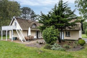 Historic, Charming House With A Fantastic Garden