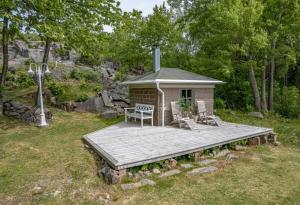 Country Estate With Tennis And Pool Near Lysekil