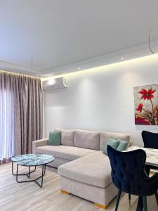 Sunny Seaside Apartment