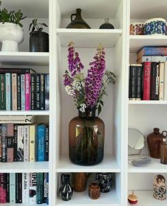 Beautiful Retreat For Family With Young Children