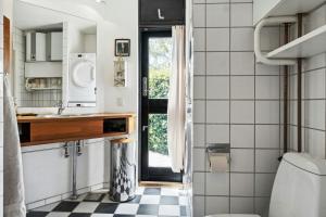 Home By Beach With Panoramic Views