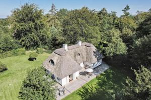 Idyllic Rural Home In Tisvilde Woods - 3hvězdičkové hotely ve městě Tisvildeleje