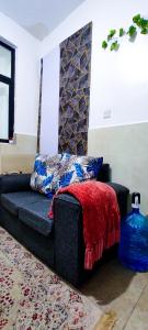 1506 Budget Studio SQ - Gym, Pool, Office Lounge