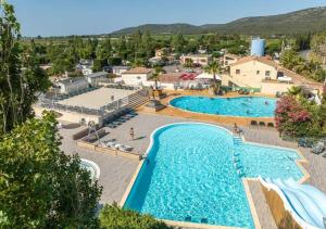 Campings Camping Les Salins de la Gardiole - Eurocamp I Homair : photos des chambres