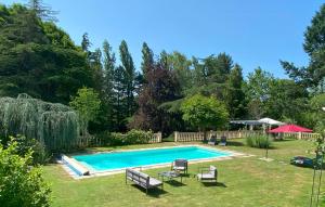 Maisons de vacances Modern Gite In The Heart Of Chateau De Champagnat : photos des chambres