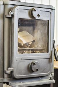 Connect In A Cosy Wooden Cottage