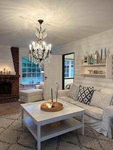 Classic 30S House In Asserbos Woods