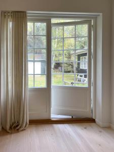 Classic 30S House In Asserbos Woods