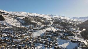 Les Chalets de la Source 3 - Luxe - Skis aux pieds - 12 personnes : photos des chambres