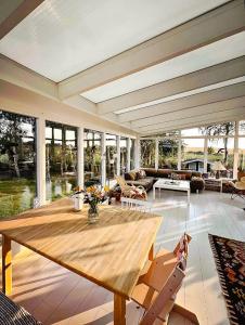 Spaciousness And Panoramic View At Tisvildeleje