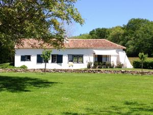 Maisons de vacances Basque Cottage With Views Of La Rhune Mountain : photos des chambres