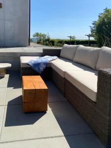 Fjord View In Modern Home In Thyholm