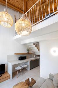 Olive Dryopis Apartments