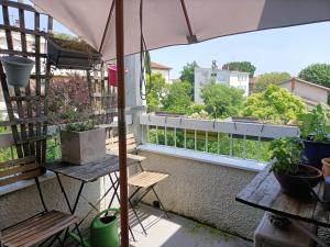 Appartements appartement Deux pieces au calme : photos des chambres