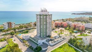 Alma OceanView Apartment