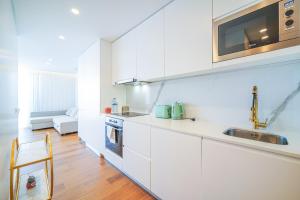 Alma OceanView Apartment