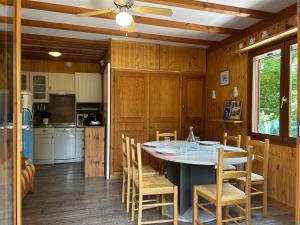 Chalets Horizon Nature - Acces au lac - WIFI - Jardin : photos des chambres