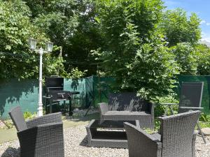 Chalets Horizon Nature - Acces au lac - WIFI - Jardin : photos des chambres