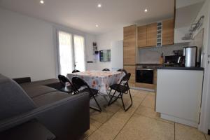 SETTE B Locations T3 Bas Villa