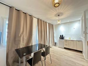 Appartements Socotra - Appartement chaleureux - Hyper-centre : photos des chambres