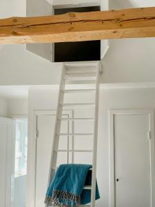 Charming 1930S Cottage Near Hornbæk Beach