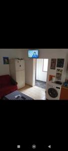 Private Apartment in House 17